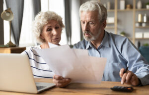 Retirement Age Debate: Full Benefits or Early Retirement?