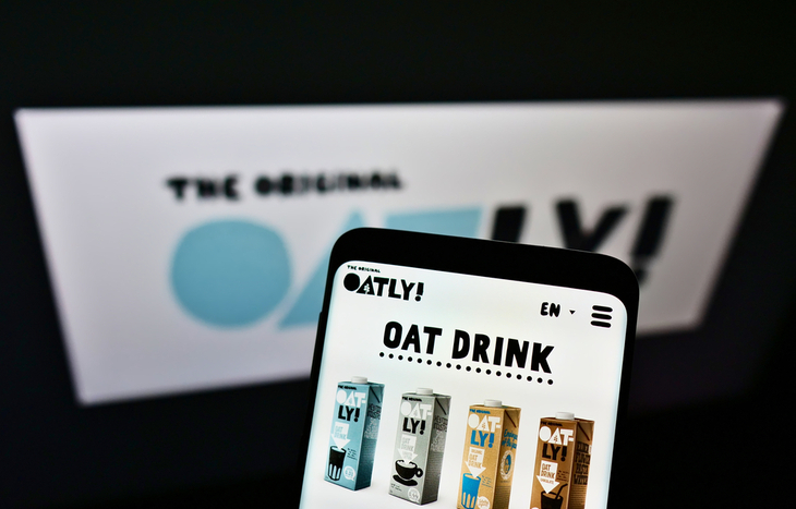 The Oatly IPO gives an opportunity in the non-dairy product market.