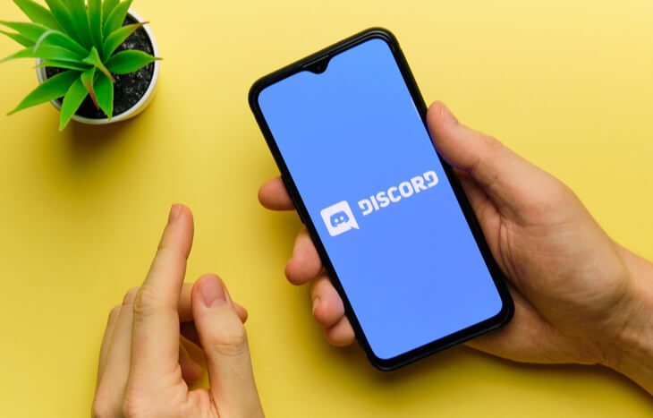 Looking up Discord IPO on a phone