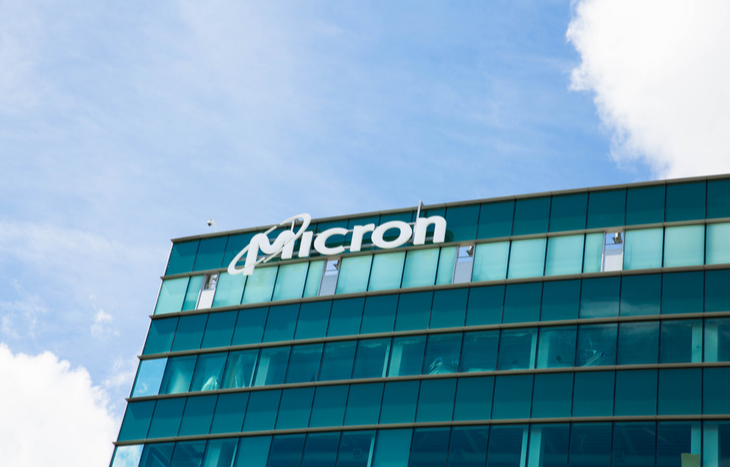 Micron stock forecast showing Micron building