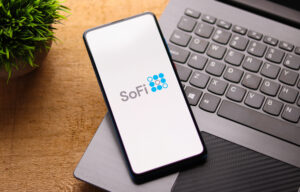 SoFi Earnings – Huge Q3 Beat Puts SOFI Stock Back on Top