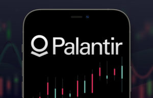 PLTR Stock: Impressive Growth Yet Palantir Stock Continues Falling