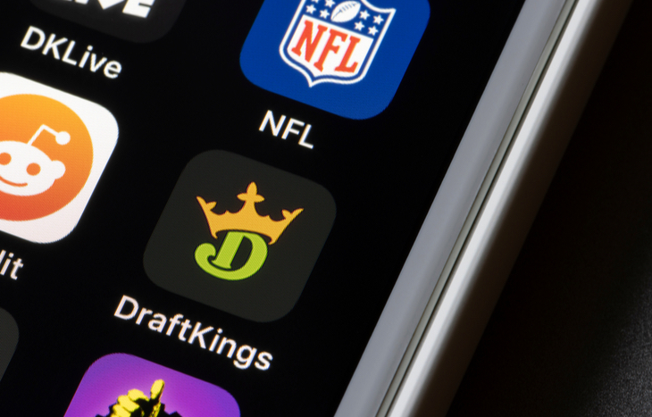 DraftKings hopes to cash in at the Super Bowl -- and on Wall Street