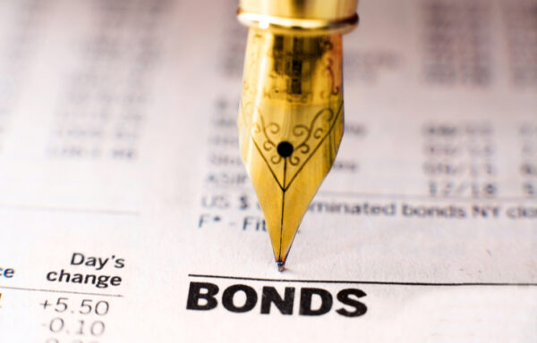 What Happens To Bonds When The Market Crashes